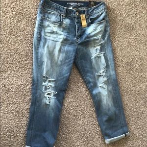 American Eagle TomGirl Jeans